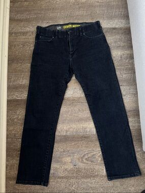 Lee Men’s Black Straight-Leg Jeans